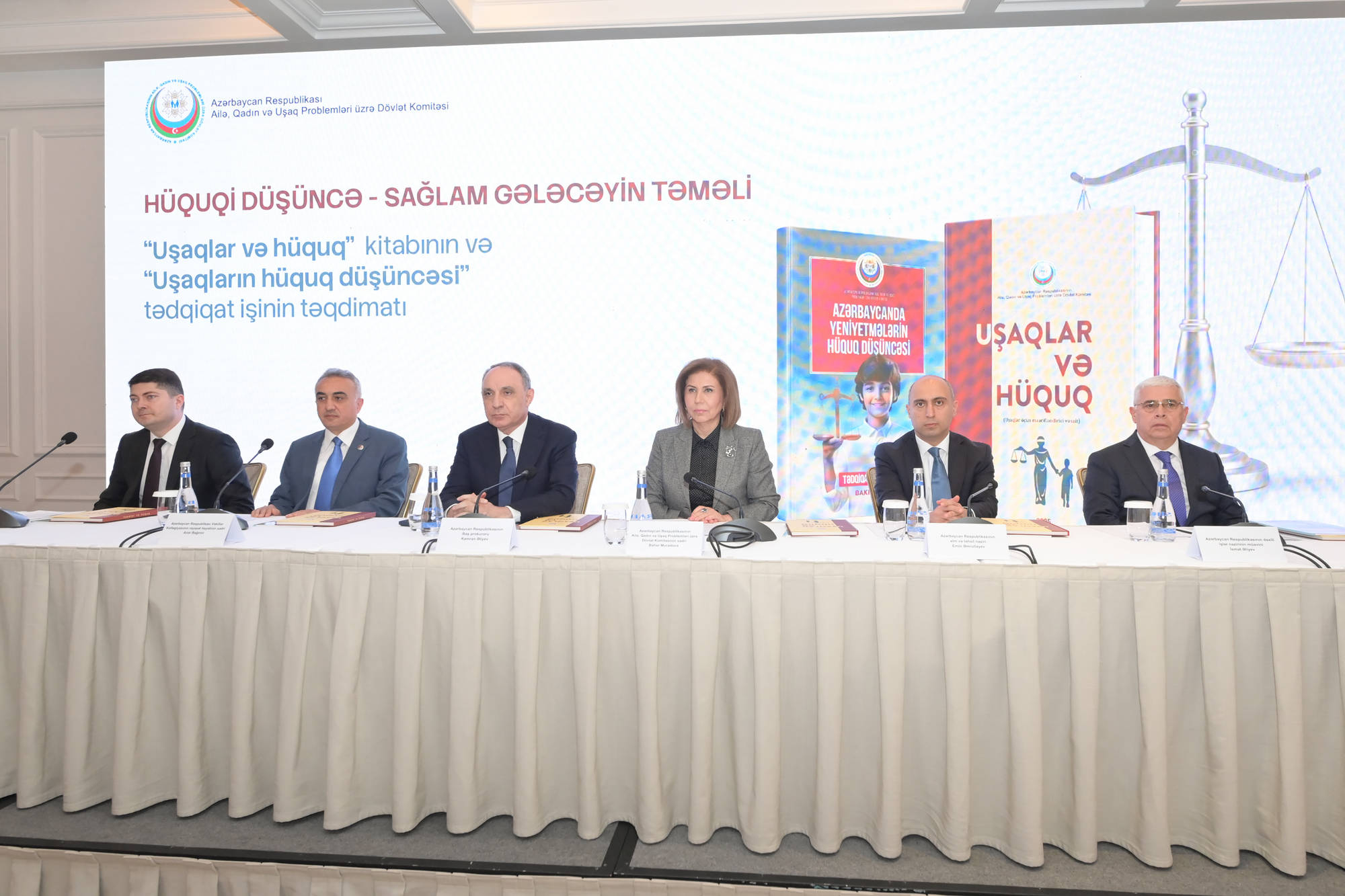 Yeniyetmələrin hüquq düşüncəsinə dair tədqiqat və &ldquo;Uşaqlar və hüquq&rdquo; kitabı təqdim olunub