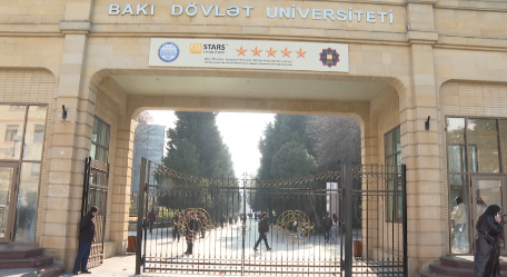 BDU tələbələri NARAZIDIR: İmtahan nəticələri biliyə görə yox, vərəqin hansı müəllimə düşdüyünə görə müəyyən edilir? - İDDİA