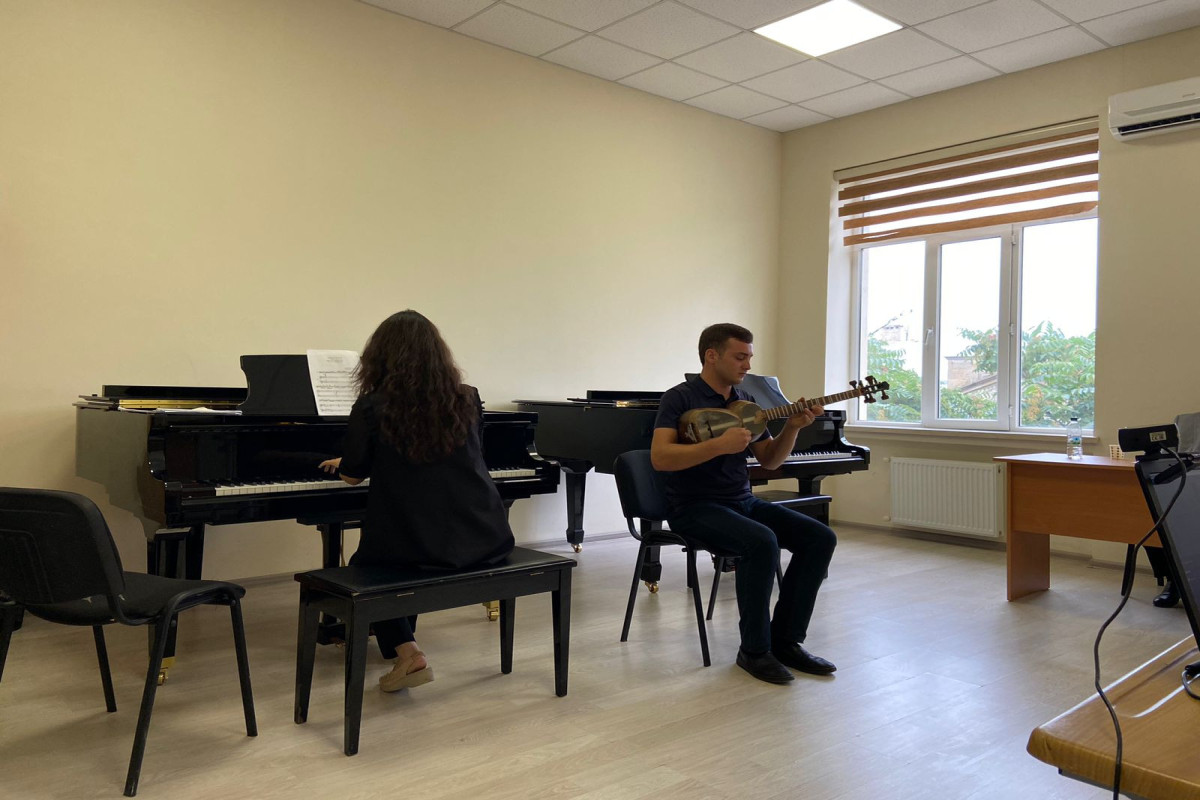 Musiqi üzrə qabiliyyət imtahanlarında iştirak edəcək abituriyentlərin NƏZƏRİNƏ!