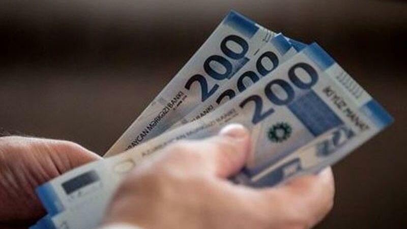 2000 manatdan çox əməkhaqqı alan müəllimlərin sayı AÇIQLANDI