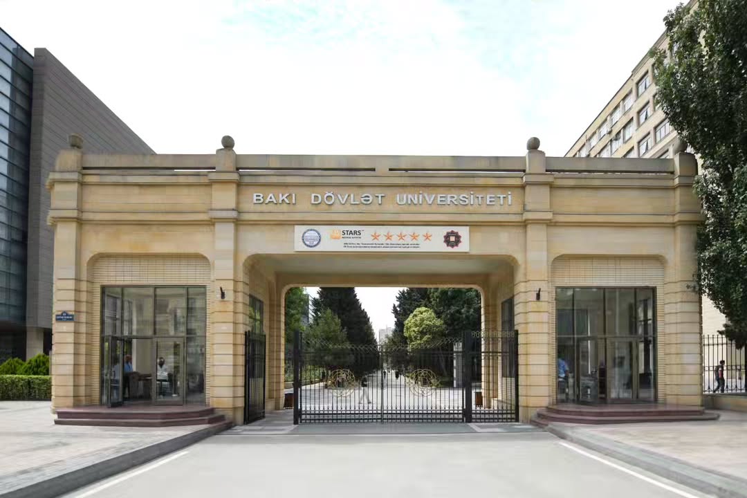 BDU-da köçürülmə qərarından tələbələr narazıdır - ŞİKAYƏT VAR