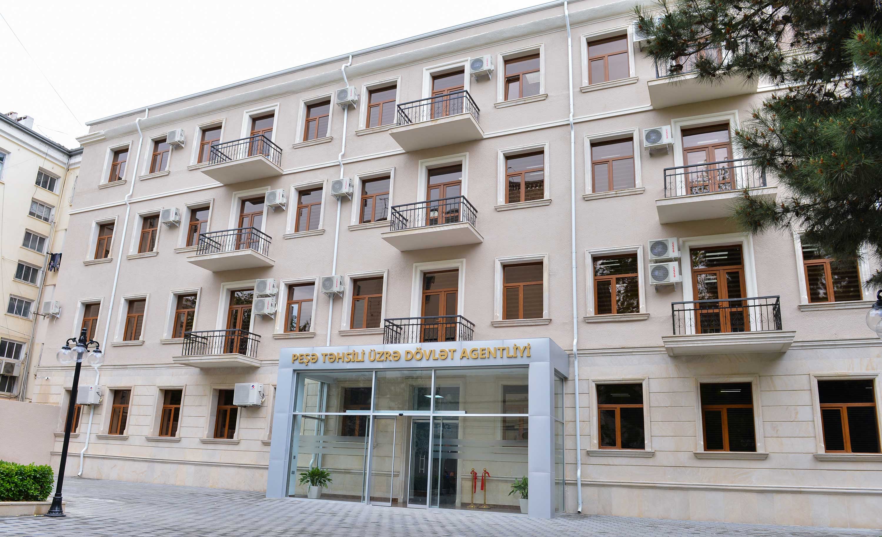 Ən rəqabətli peşə ixtisaslarının adları açıqlanıb&nbsp;