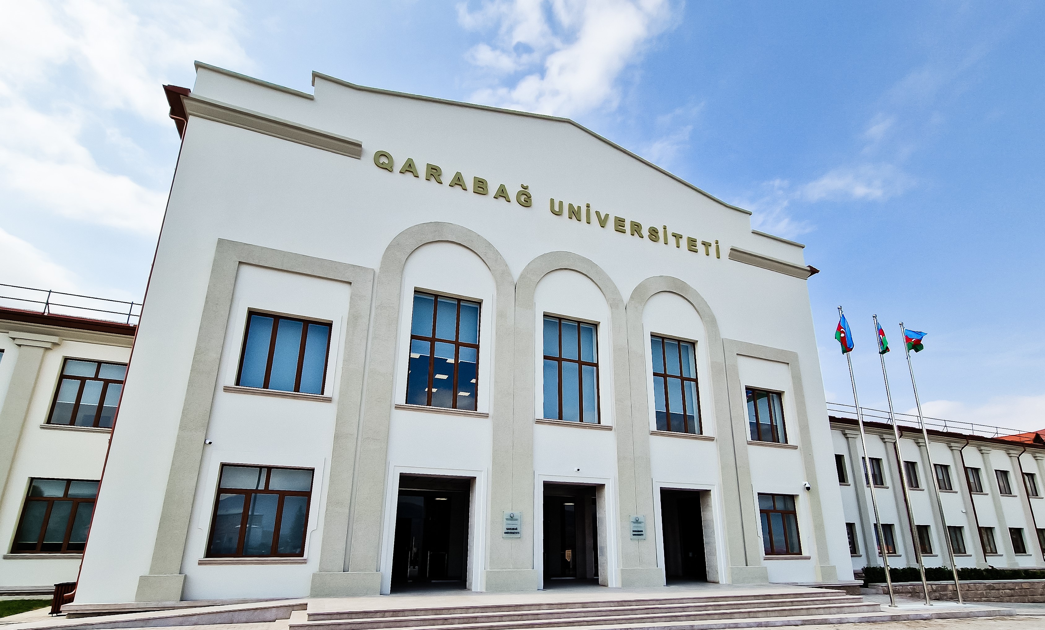 Qarabağ universitetin müəllim heyətinin 100%- i xaricdə təhsil alıb